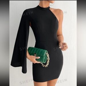 PETITE Asymmetrical
Neck Cloak Sleeve Bodycon Dress